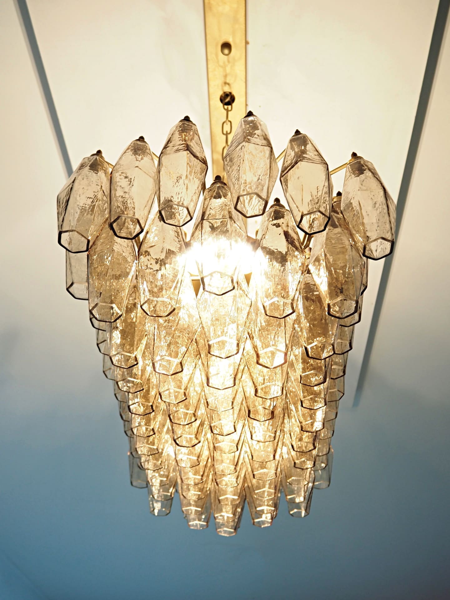 Murano Chandelier 29.5"W – Poliedri – 84 glasses – Smoked by Meetlighting