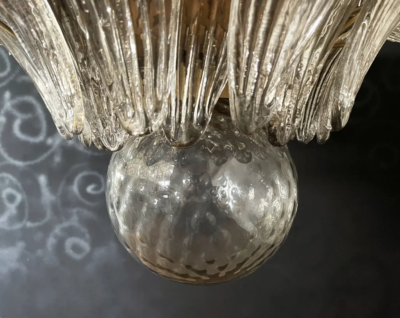 Murano Chandelier – Palmette – 163 glasses – Smoked by Meetlighting
