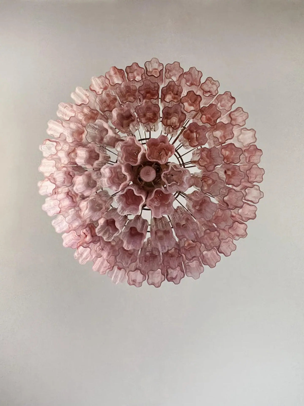 Murano Chandelier - 78 Tubes by Meetlighting