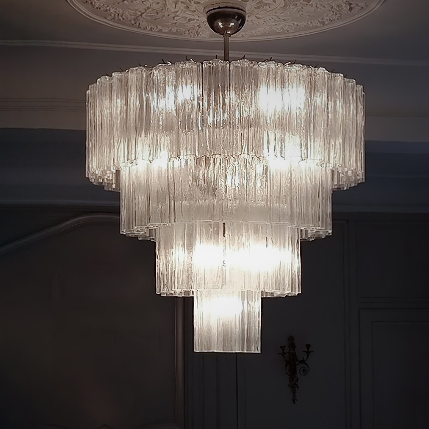 Addis Chandelier by Meetlighting