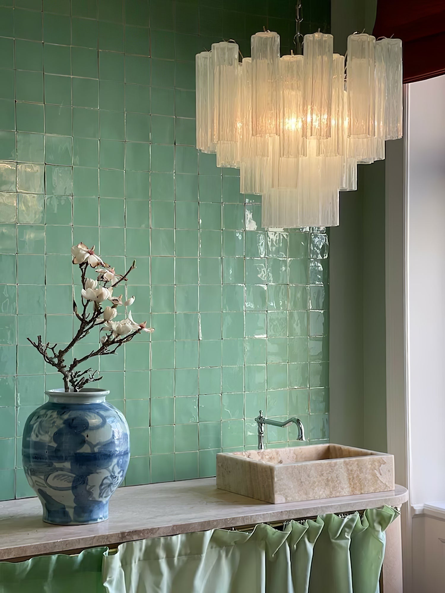 Addis Chandelier by Meetlighting