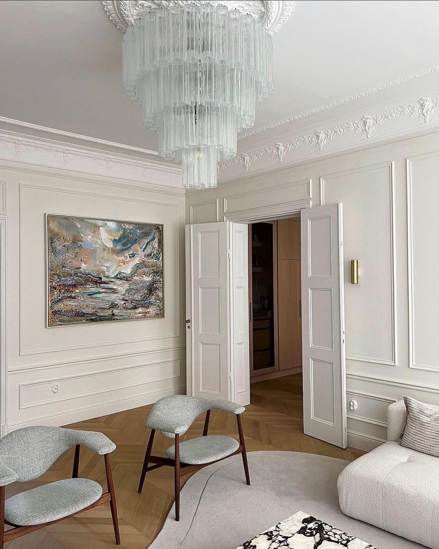 Addis Chandelier by Meetlighting