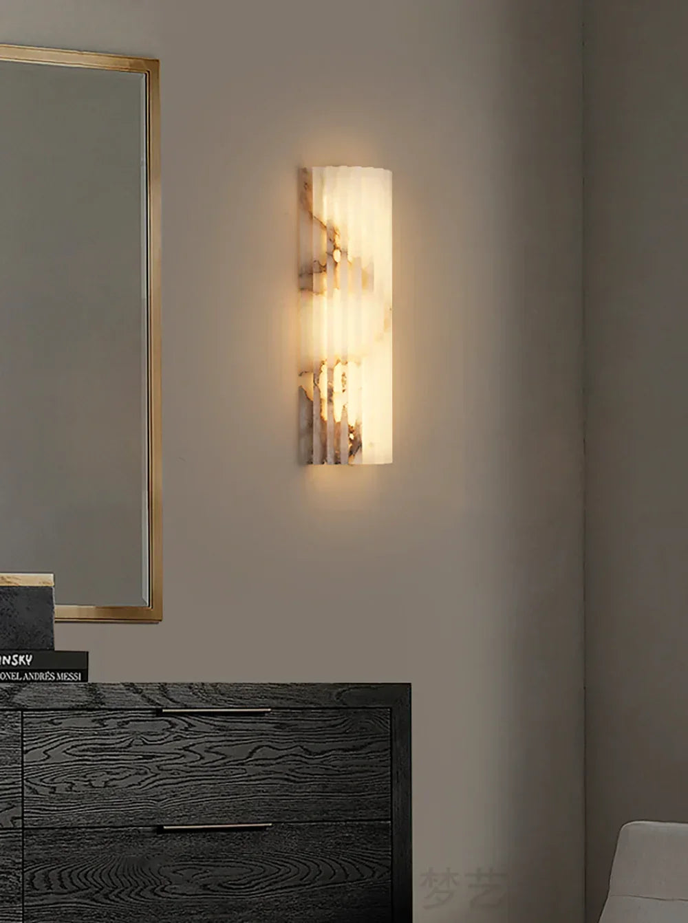 Alabaster-Alvia-Wall-Light-Vidirlighting4_11_7052fd69-854f-4d23-86f0-7467fe2cd14b - Vidirlighting