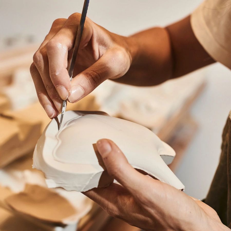 Ceramic Ginkgo Round Staircase Chandelier-MEET LIGHTING