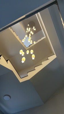 Modern White Ceramic Elegant Tulip Flower Chandelier For Foyer/Staircase-MEET LIGHTING