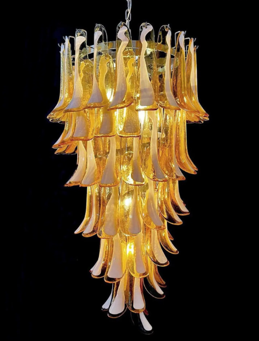 Murano Chandelier – 83 petals – Caramel