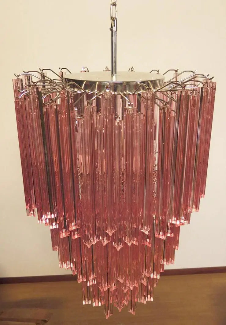 Murano Chandelier – 184 prisms – Pink by Meetlighting
