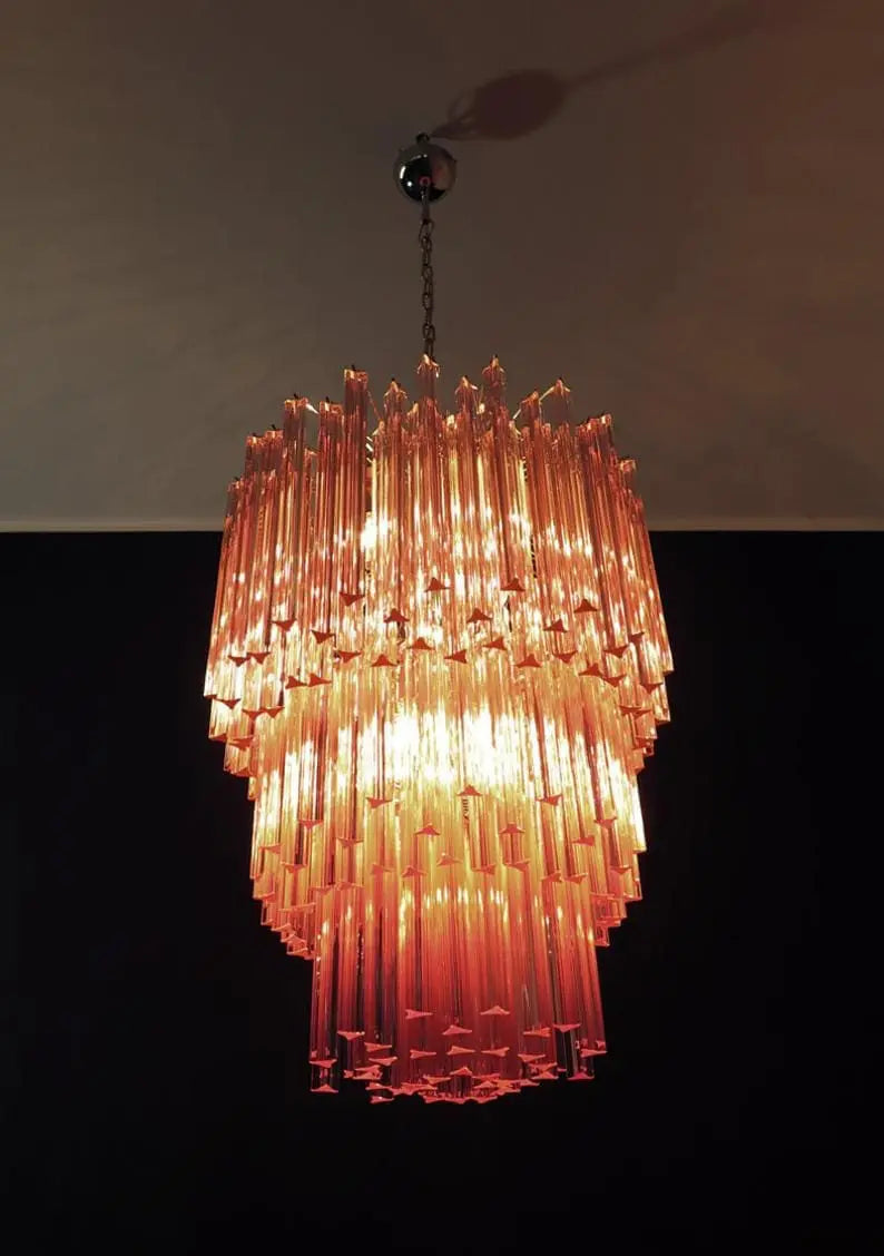 Murano Chandelier – 184 prisms – Pink by Meetlighting