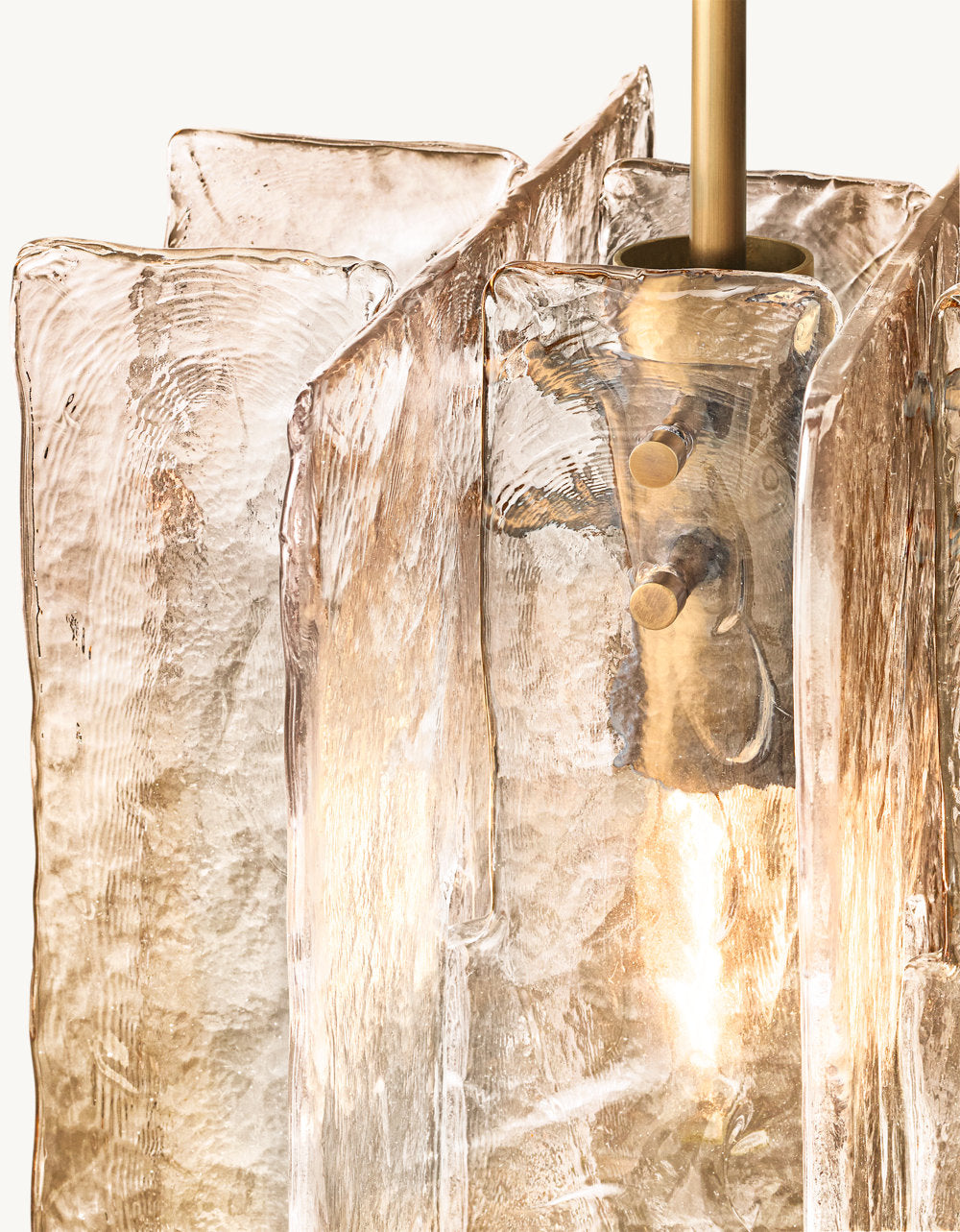 LOTTICE SMOKE GLASS PENDANT 13''H