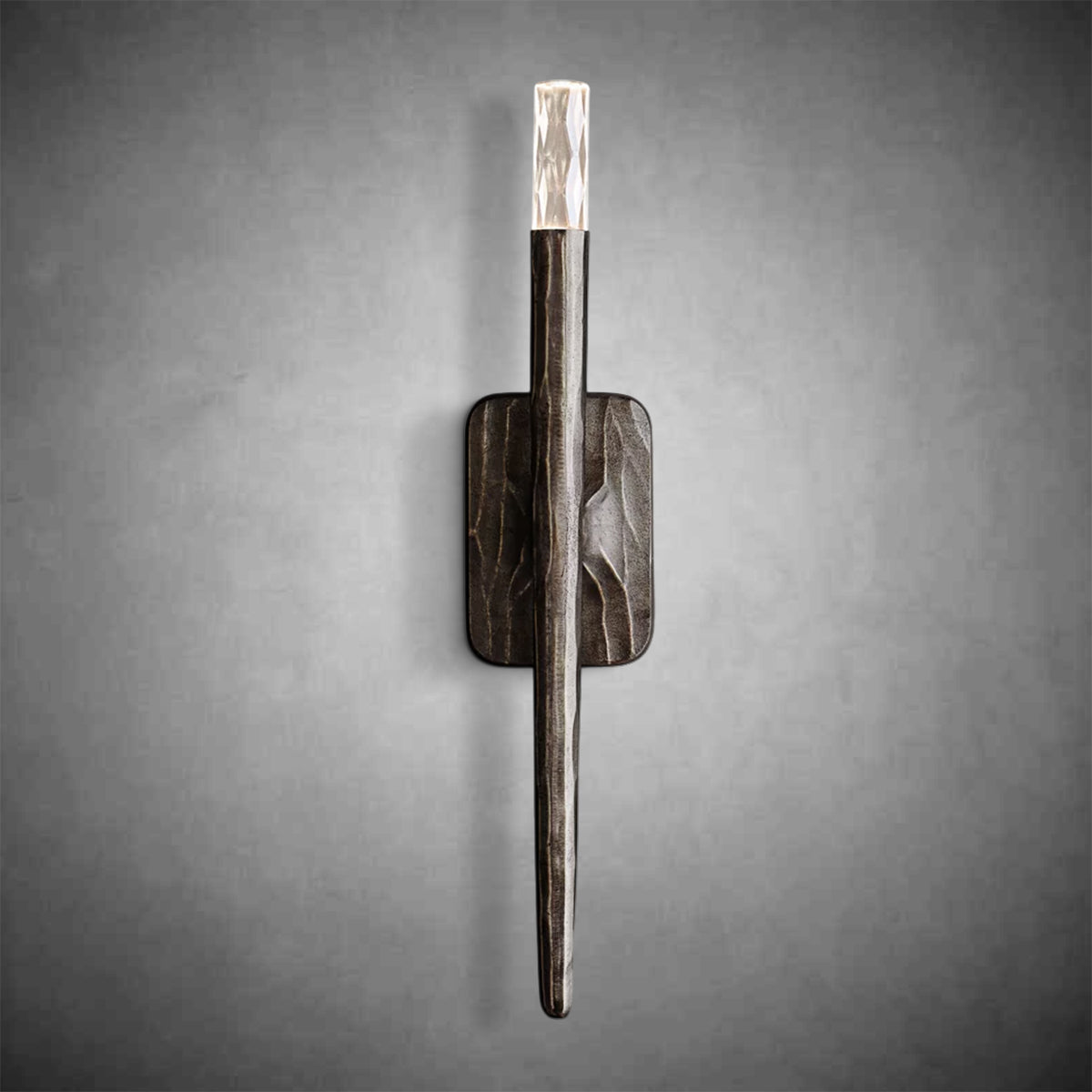 Thadeus Sconce