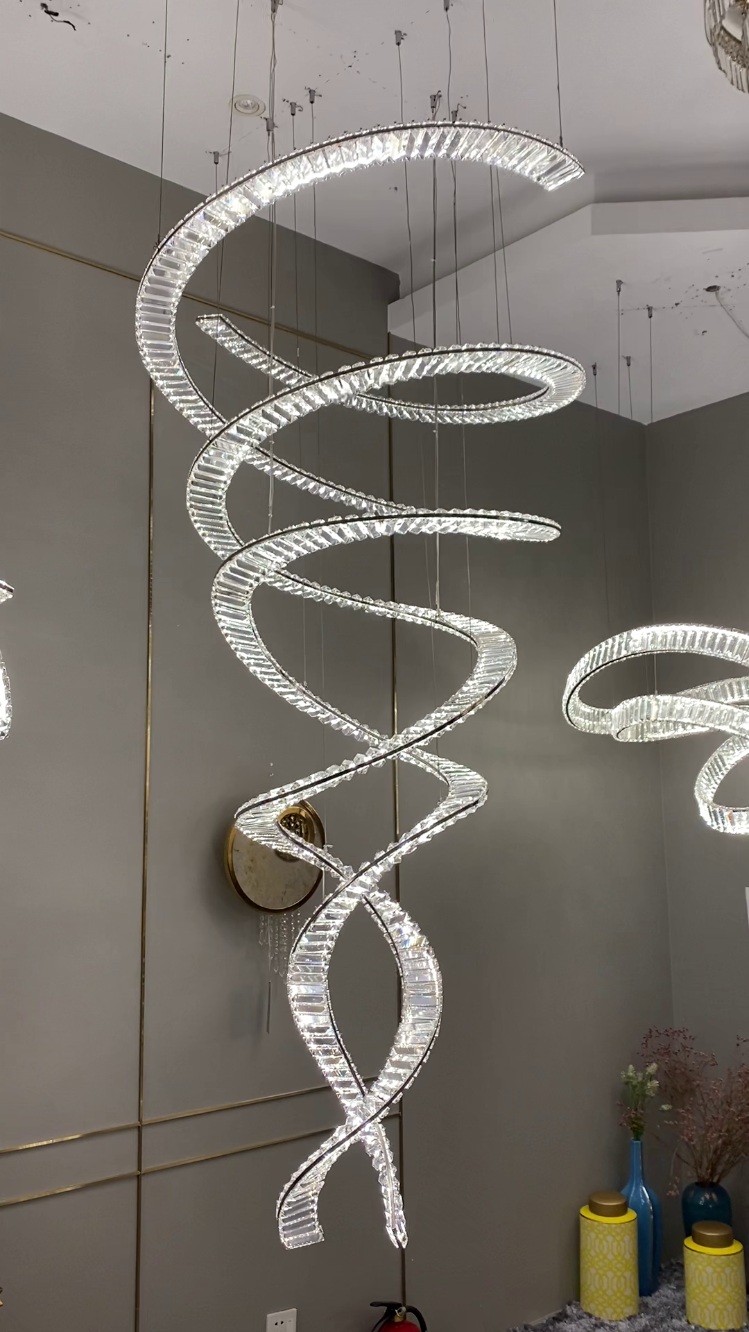 Designer Foyer Living Room Ceiling Light Fixture Stylish Spiral Crystal Chandelier for Hotel Entrance-MEET LIGHTING