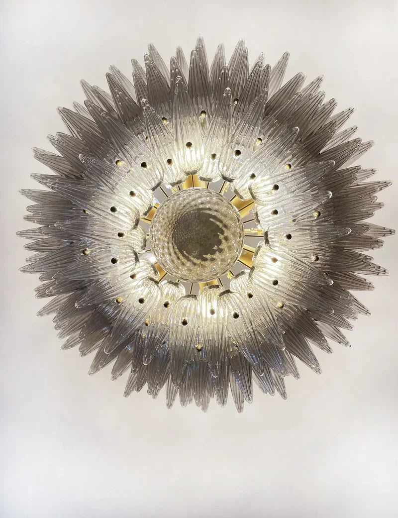 Murano Chandelier – Palmette – 163 glasses – Smoked by Meetlighting