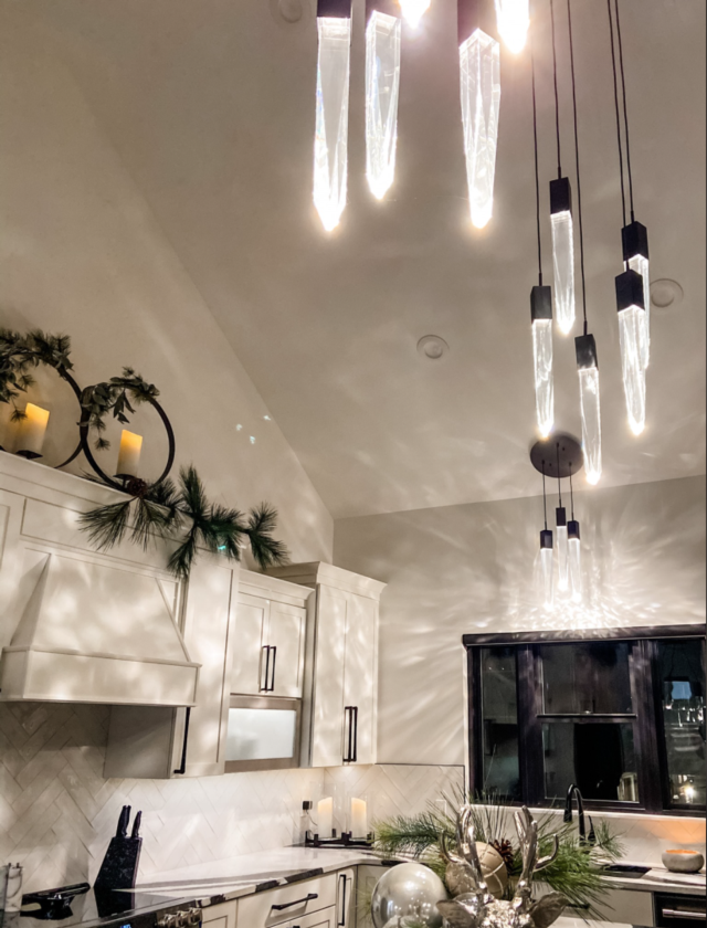 Modern Light Luxury Round/Rectangle Floating Glacier Crystal Chandelier in Black Finish for Kitchen Island/ Staircase/Living Room-MEET LIGHTING