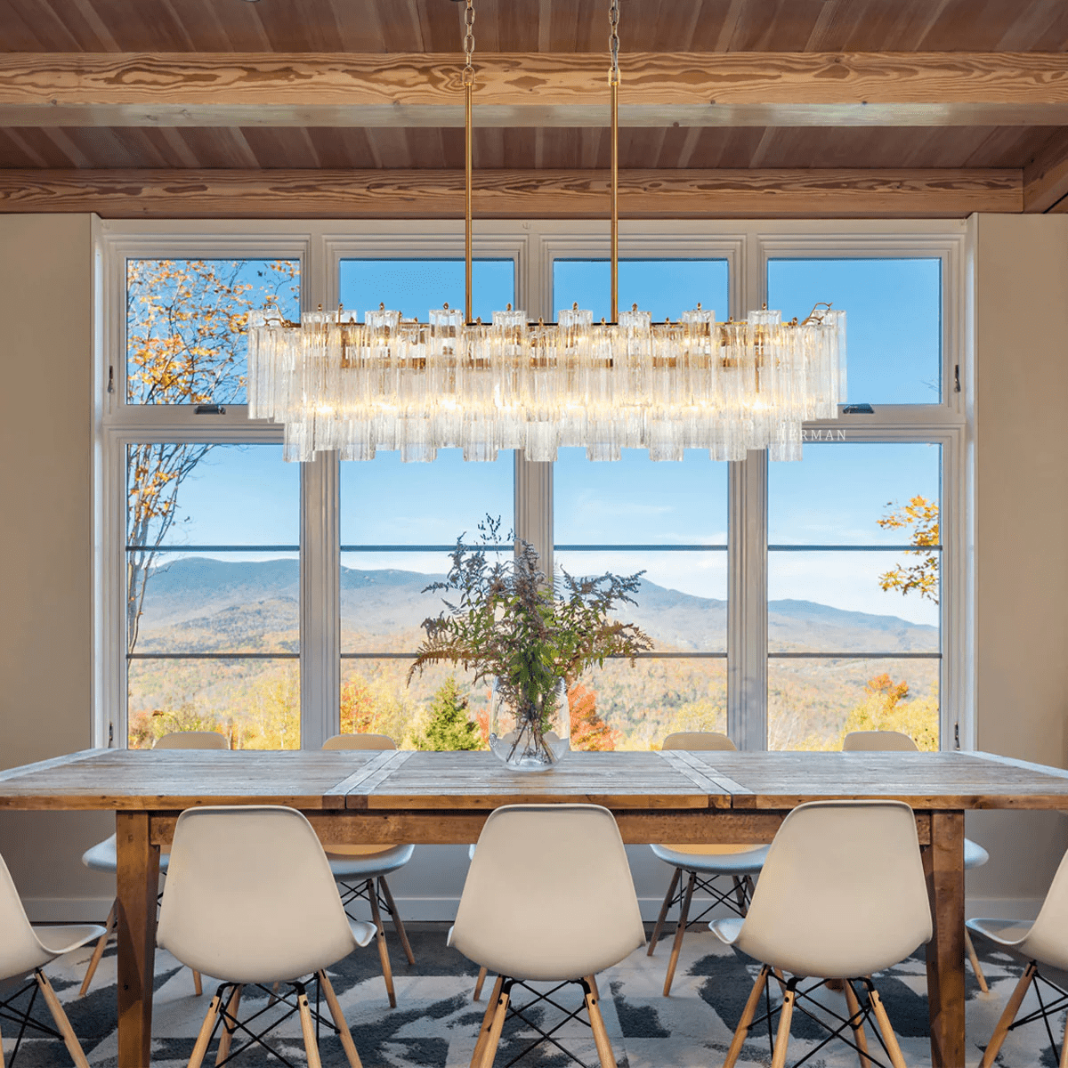 Addis Linear Chandelier by Meetlighting