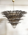 Murano Chandelier – Palmette – 163 glasses – Smoked by Meetlighting