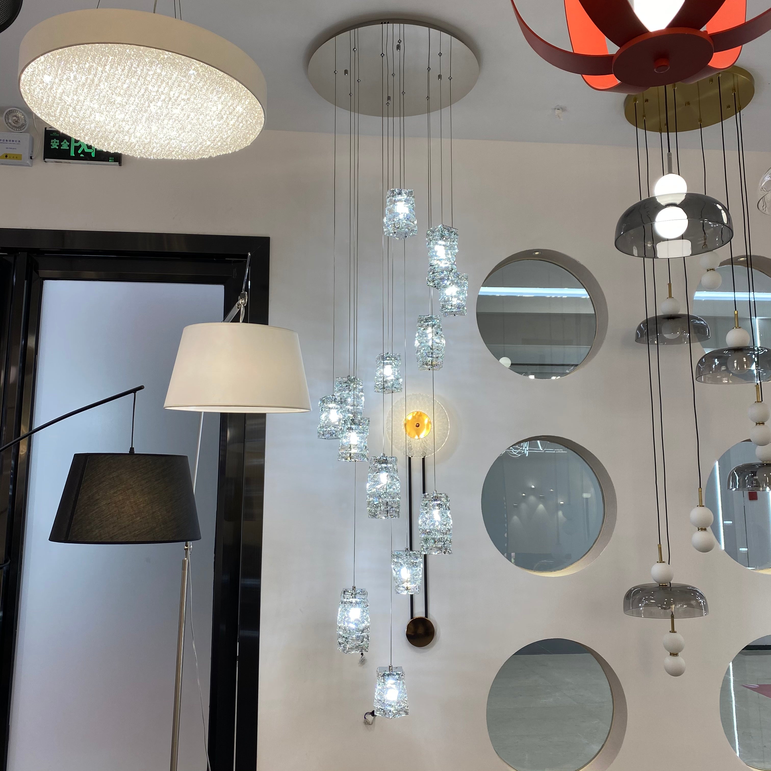 New Arrival Modern Crystal Chandelier for Staircase-MEET LIGHTING