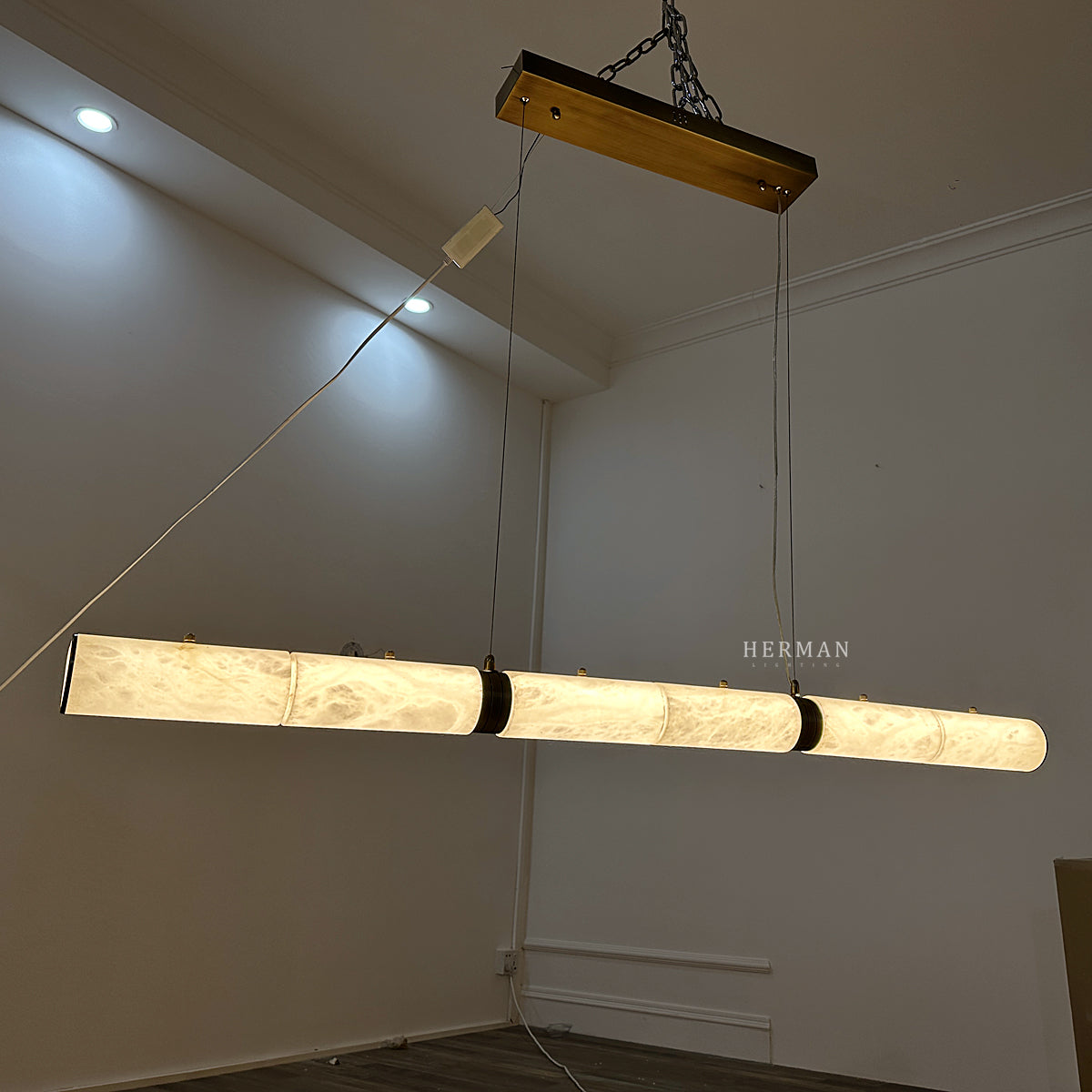 Alabaster Magnificence Art Linear Chandelier