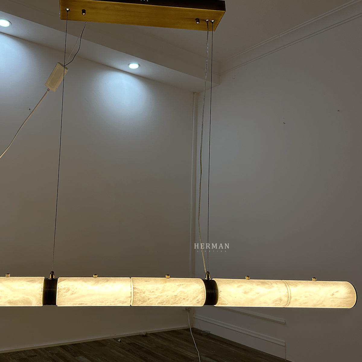 Alabaster Magnificence Art Linear Chandelier