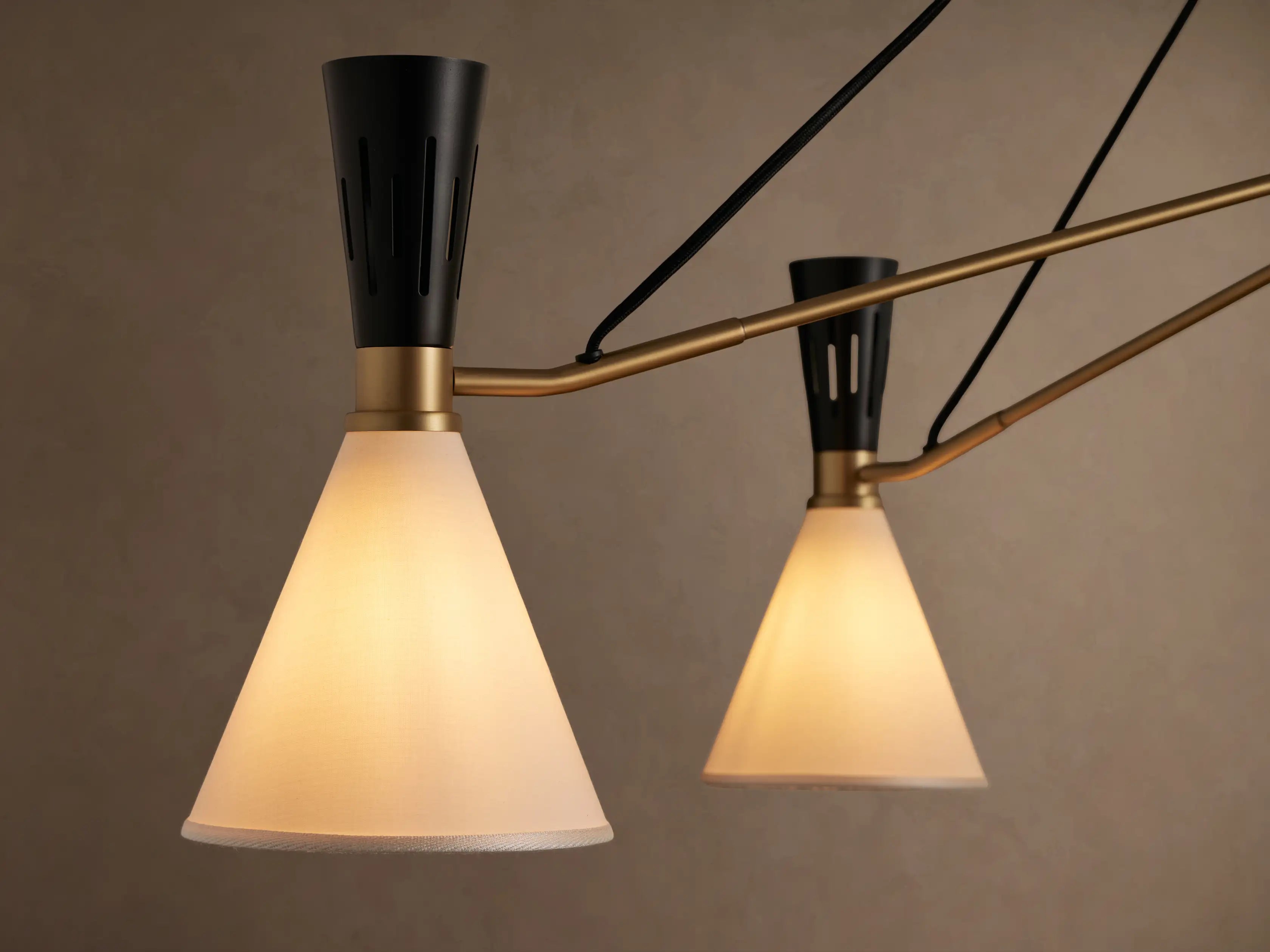 Ramsey Round Chandelier