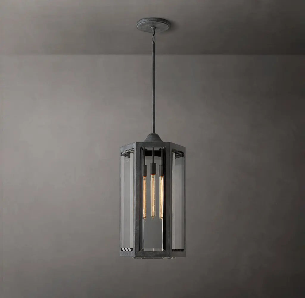 Chevalier Grand Pendant