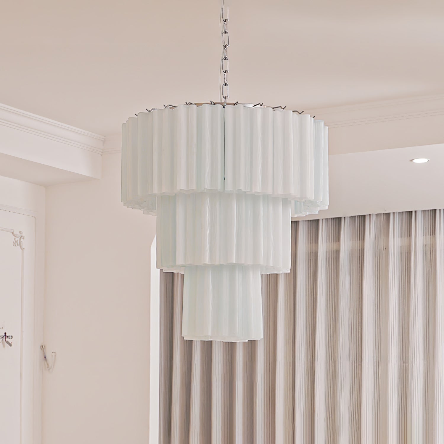 Addis Chandelier by Meetlighting