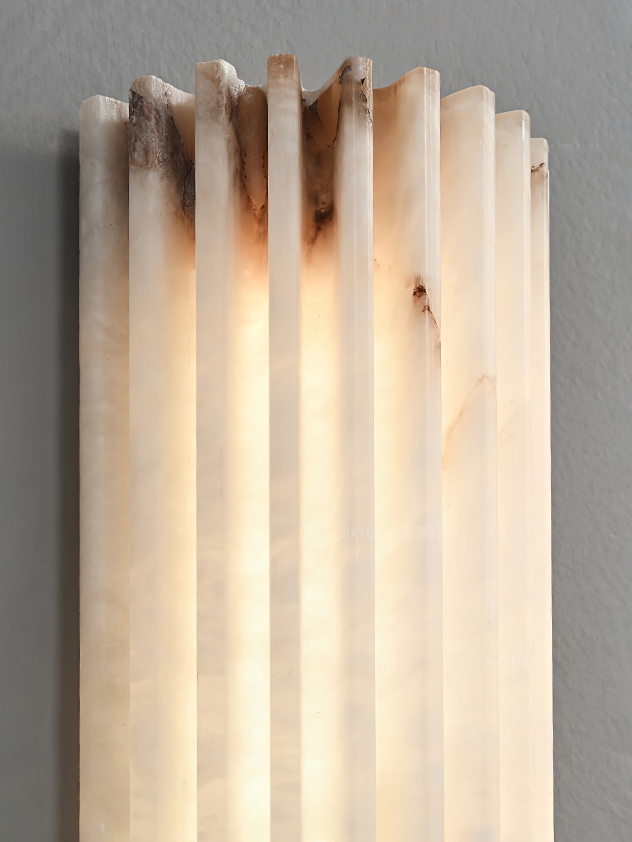 Alvia Alabaster Wall Light by Meetlighting