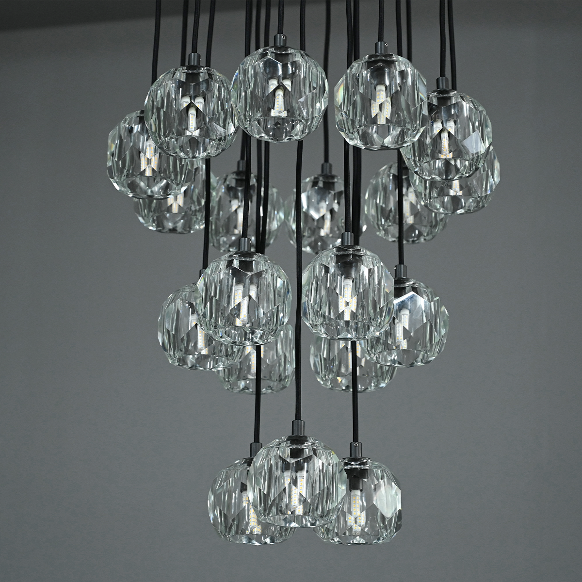 Bille De Crystal Ball Cluster Chandelier 19"-Meet Lighting