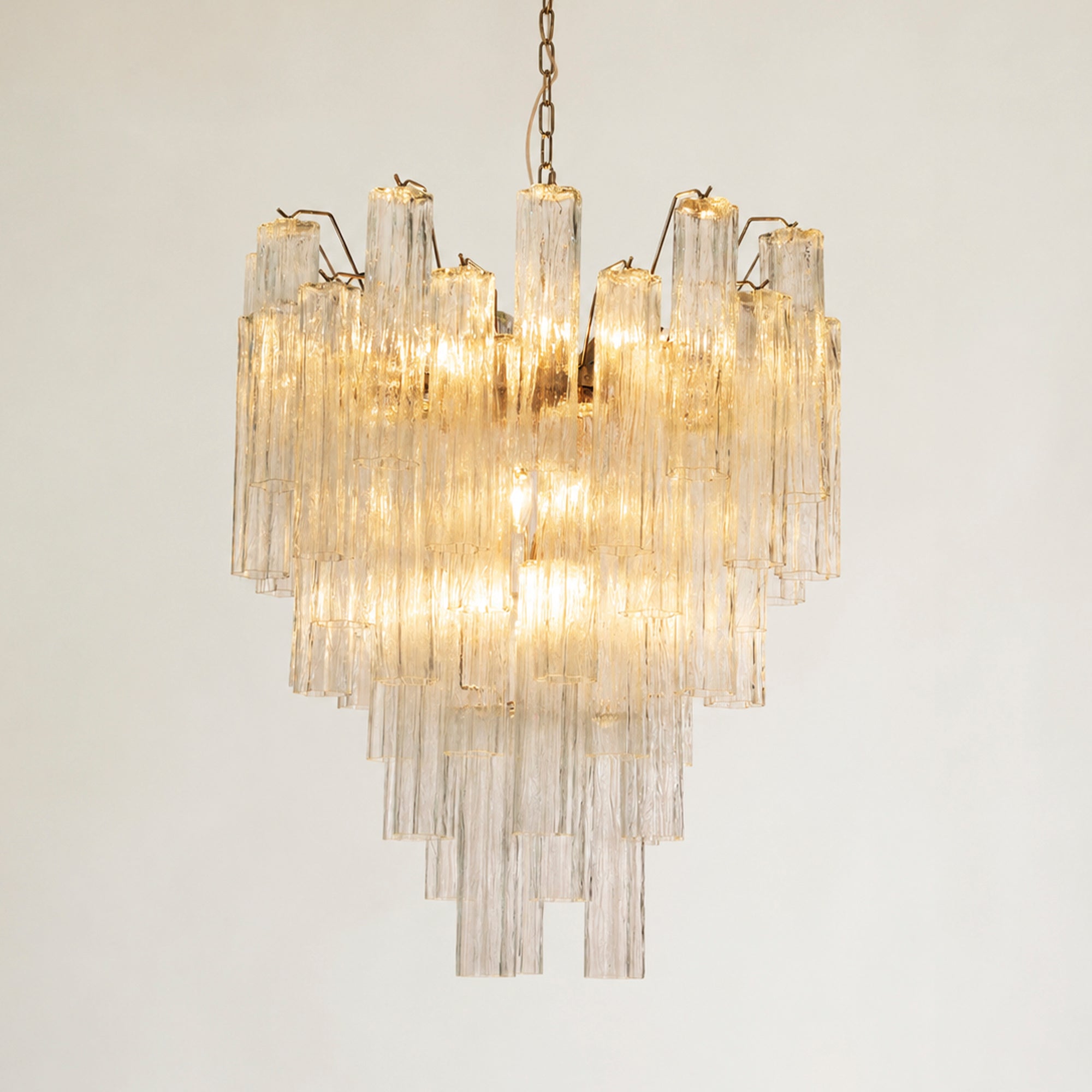 Addis Chandelier by Meetlighting