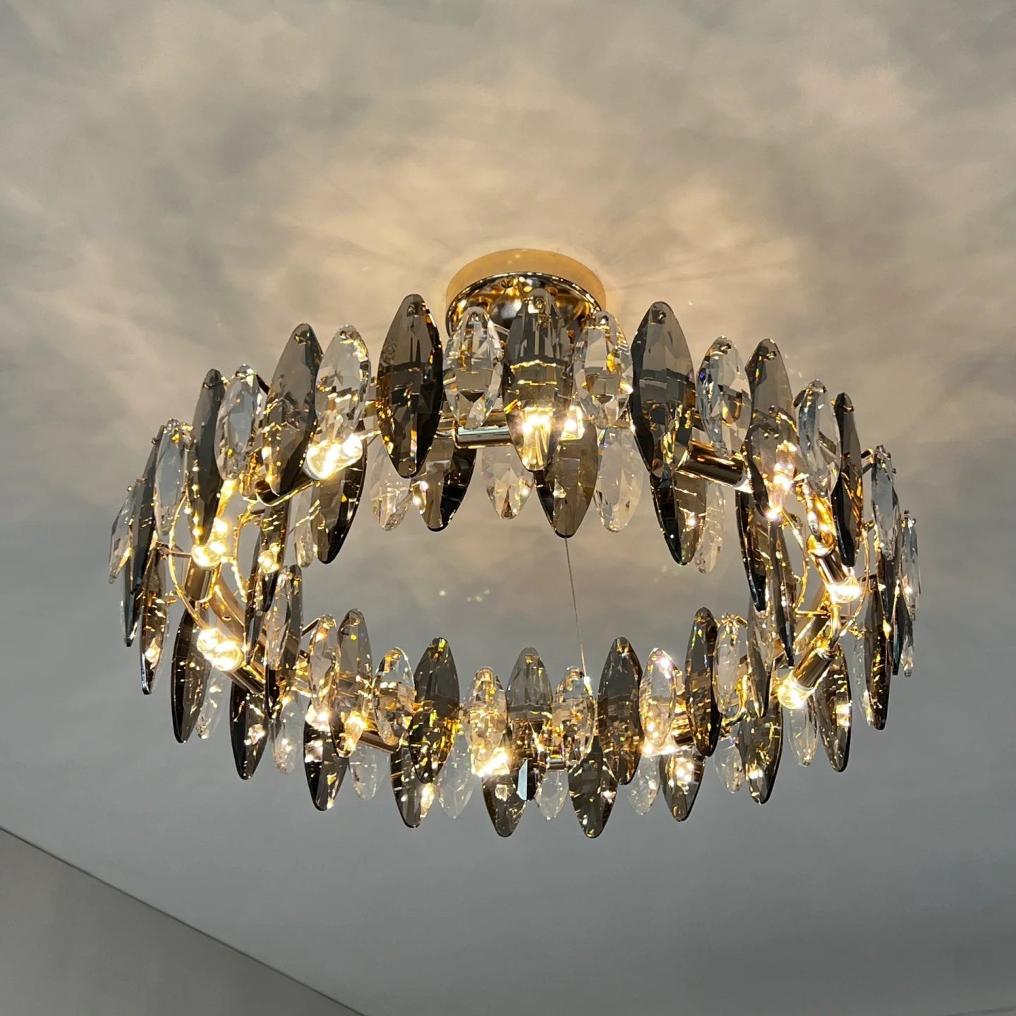 Flor Crystal Round Chandelier-Meet Lighting