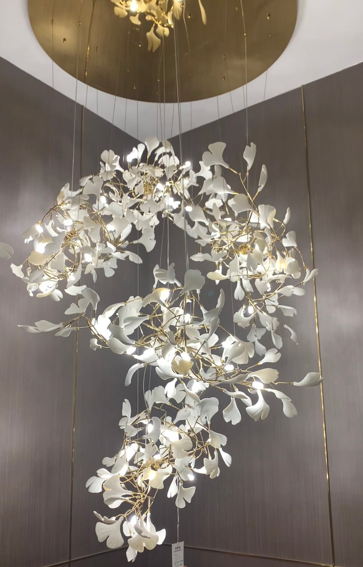 Ginkgo Leaf Flower Ceramics Chandelier For Foyer / Staircase /Hallway-MEET LIGHTING