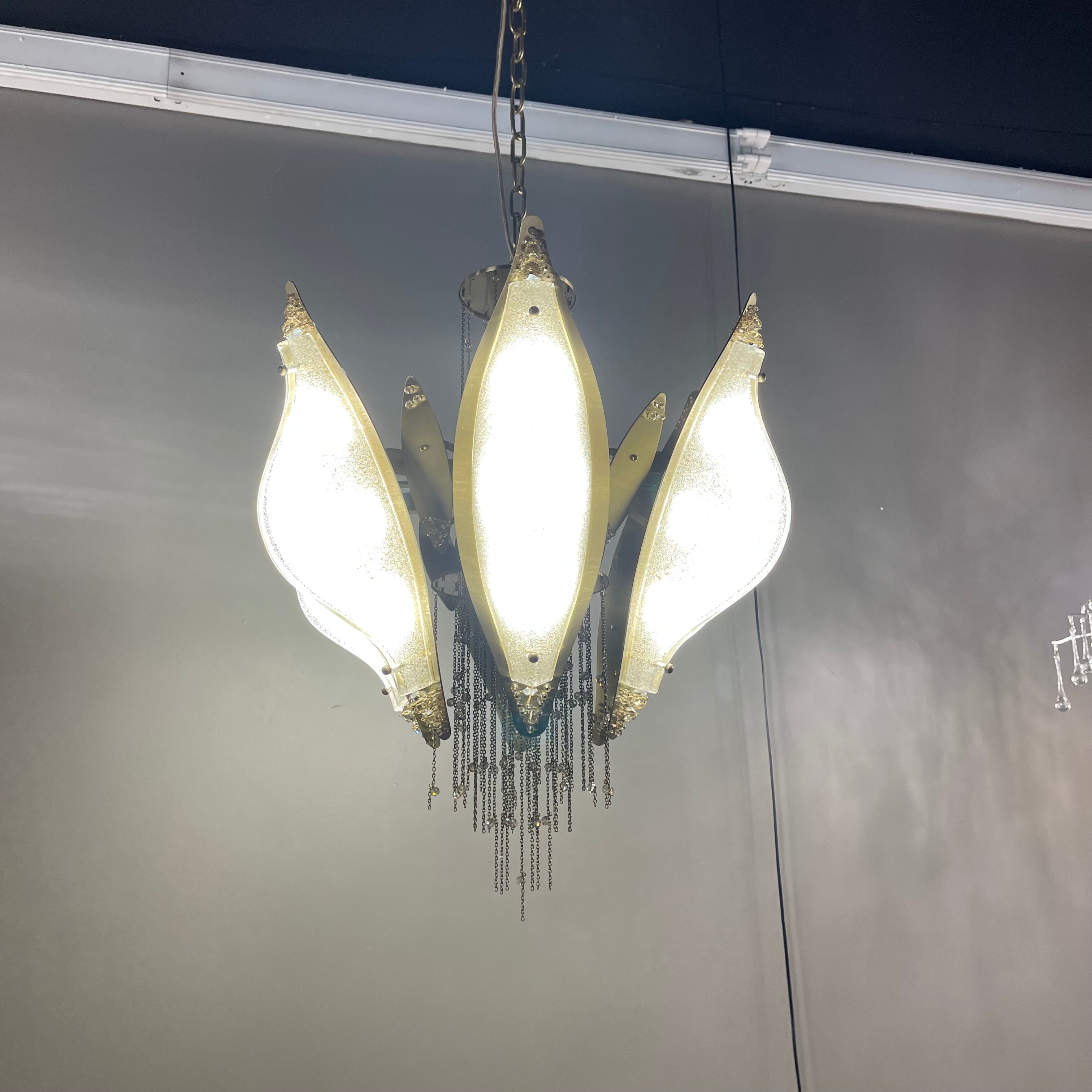 Meet Closed-Flower Crystal Chandelier-MEET LIGHTING