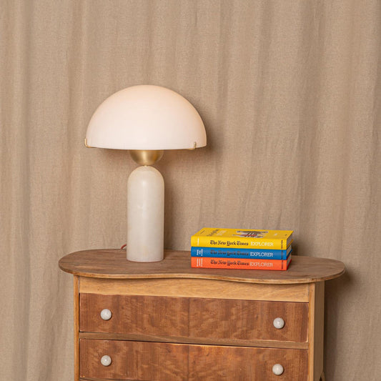 Peono Table Lamp