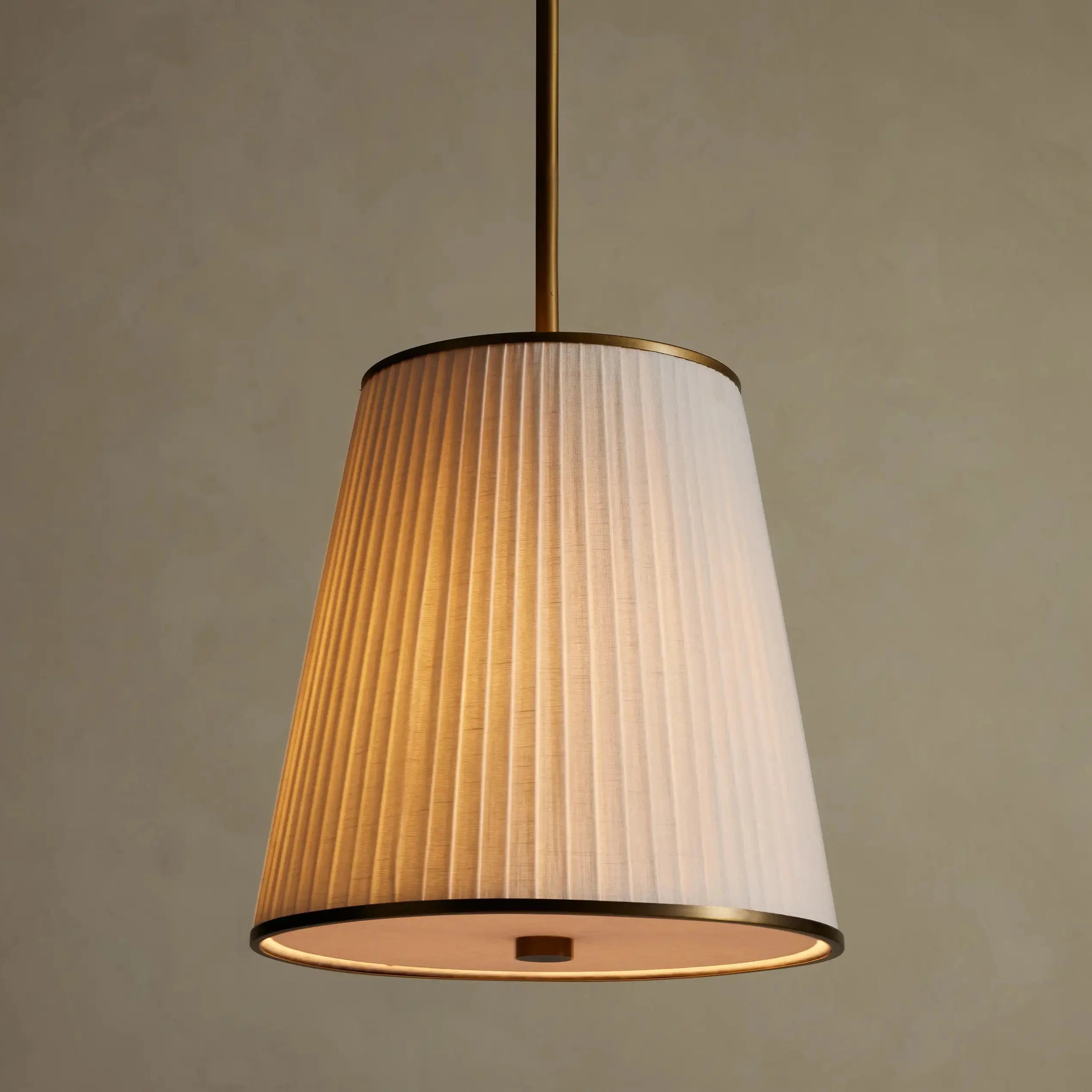 Adria Pendant