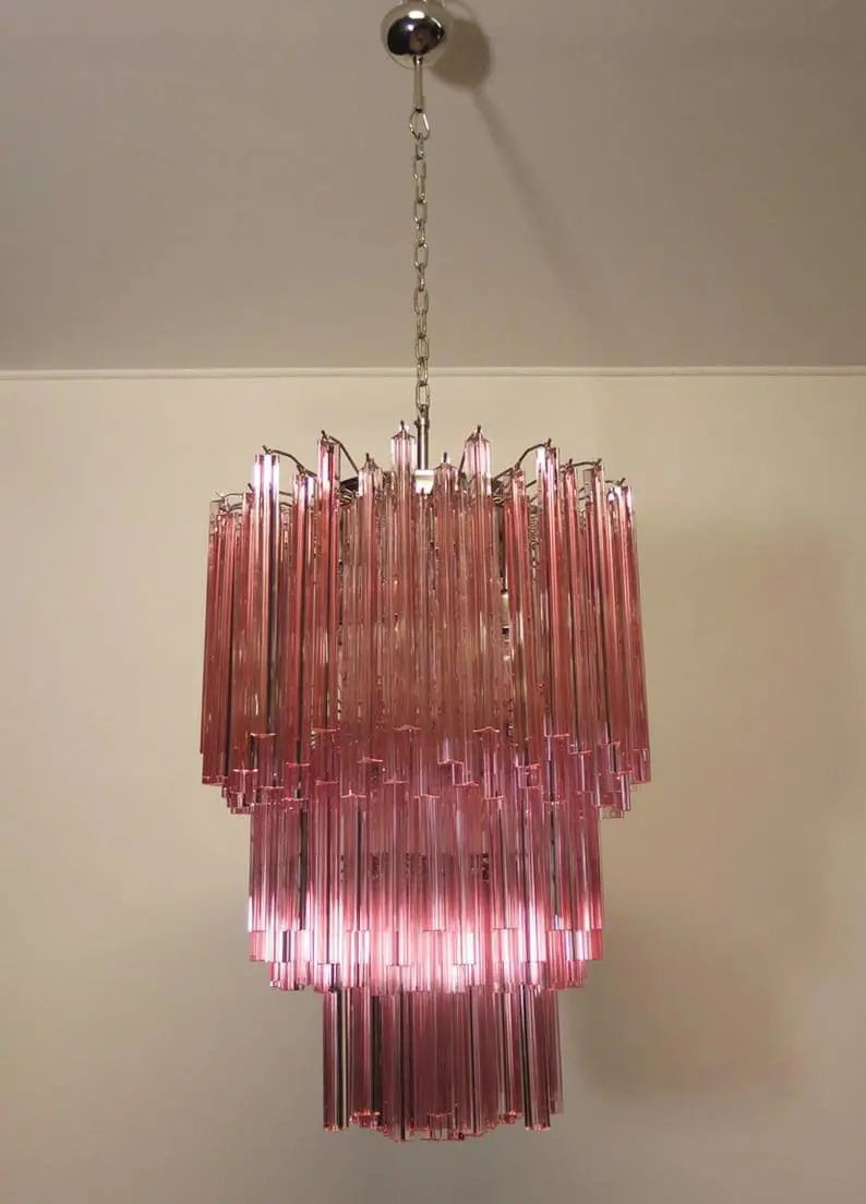 Murano Chandelier – 184 prisms – Pink by Meetlighting