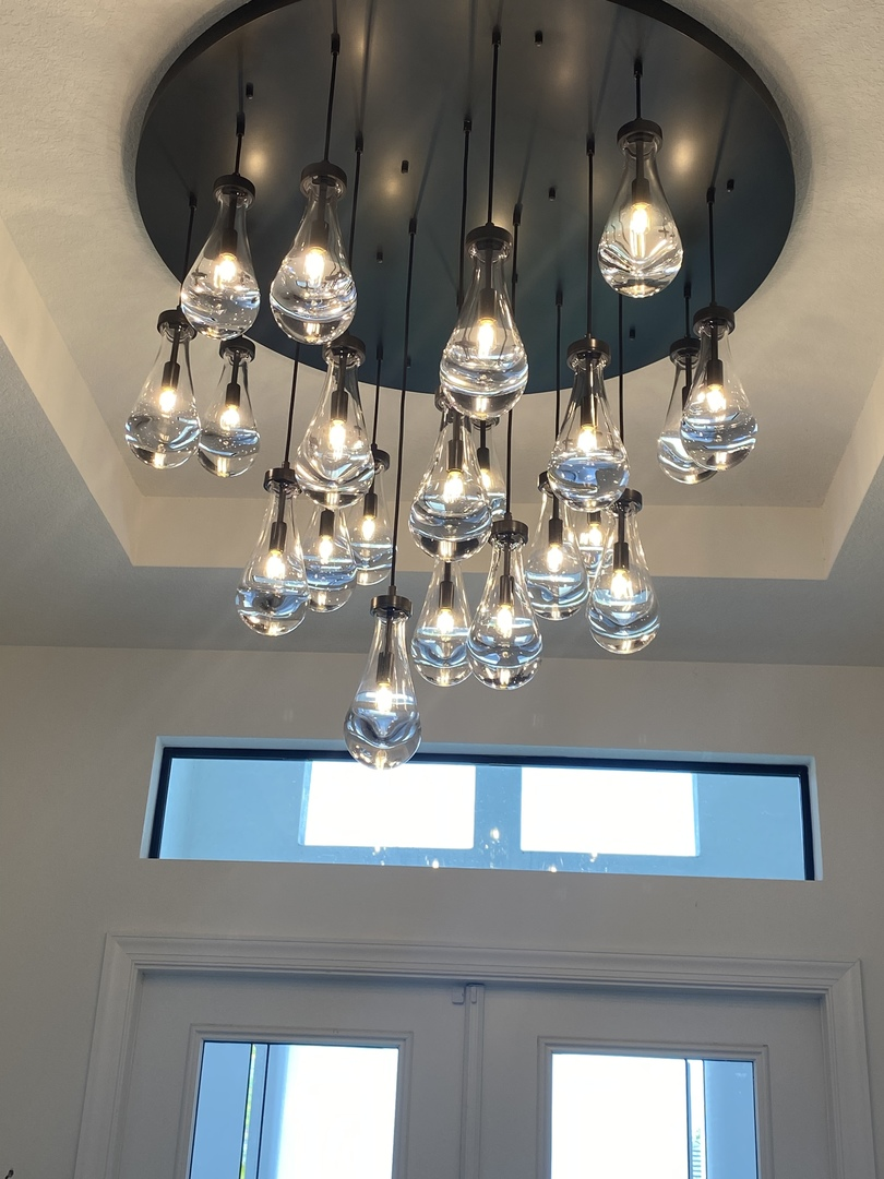 Raindrop Round Chandelier 36"