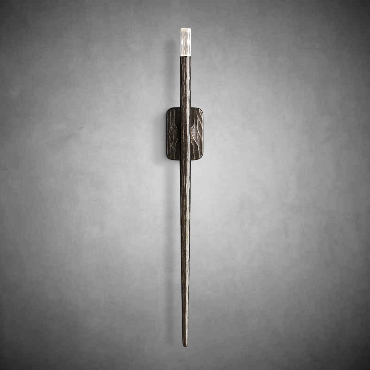 Thadeas Grand Sconce