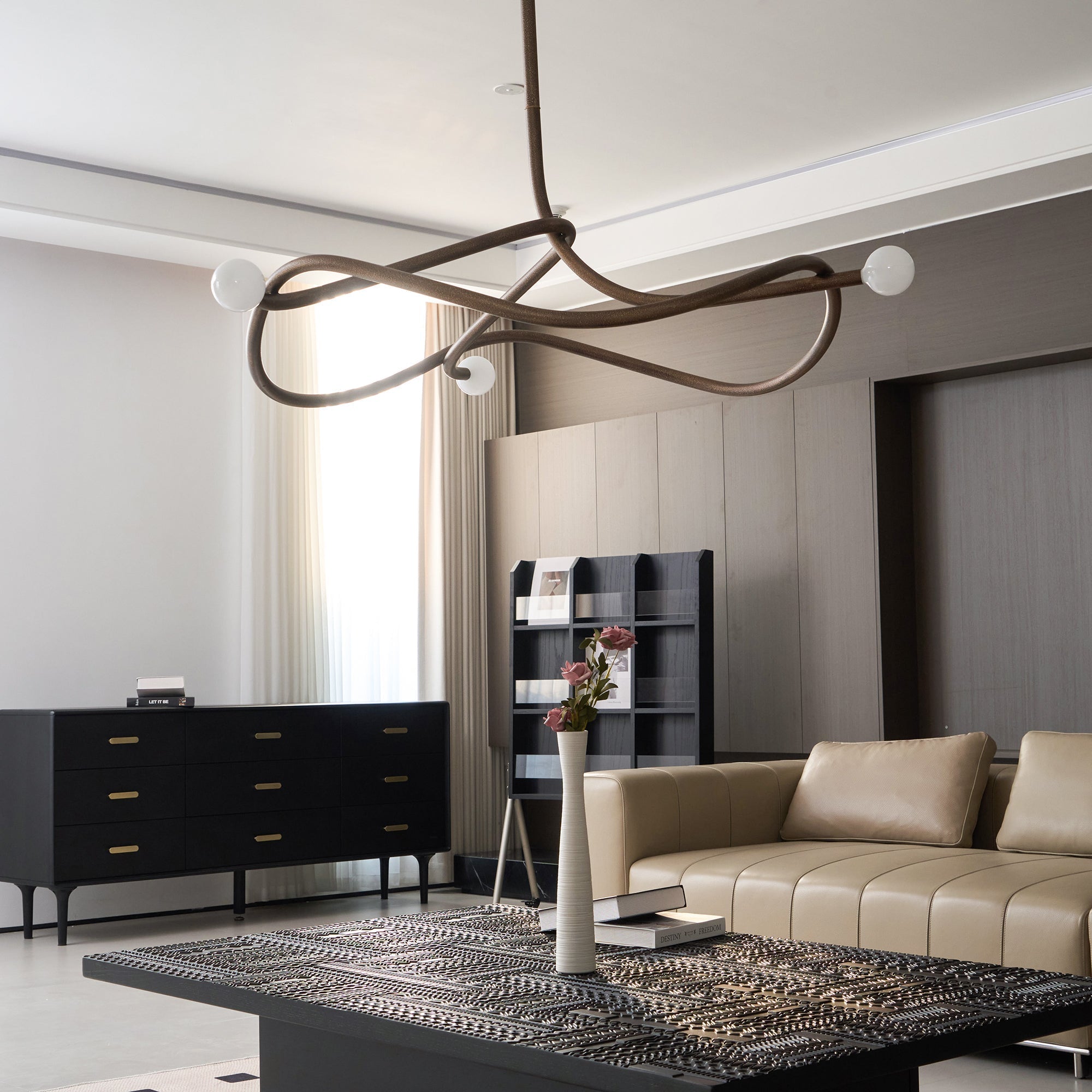 Tryst Chandelier - 3 lights ∅ 44.9″ x H 17.7″Antique BrassBlushlighting