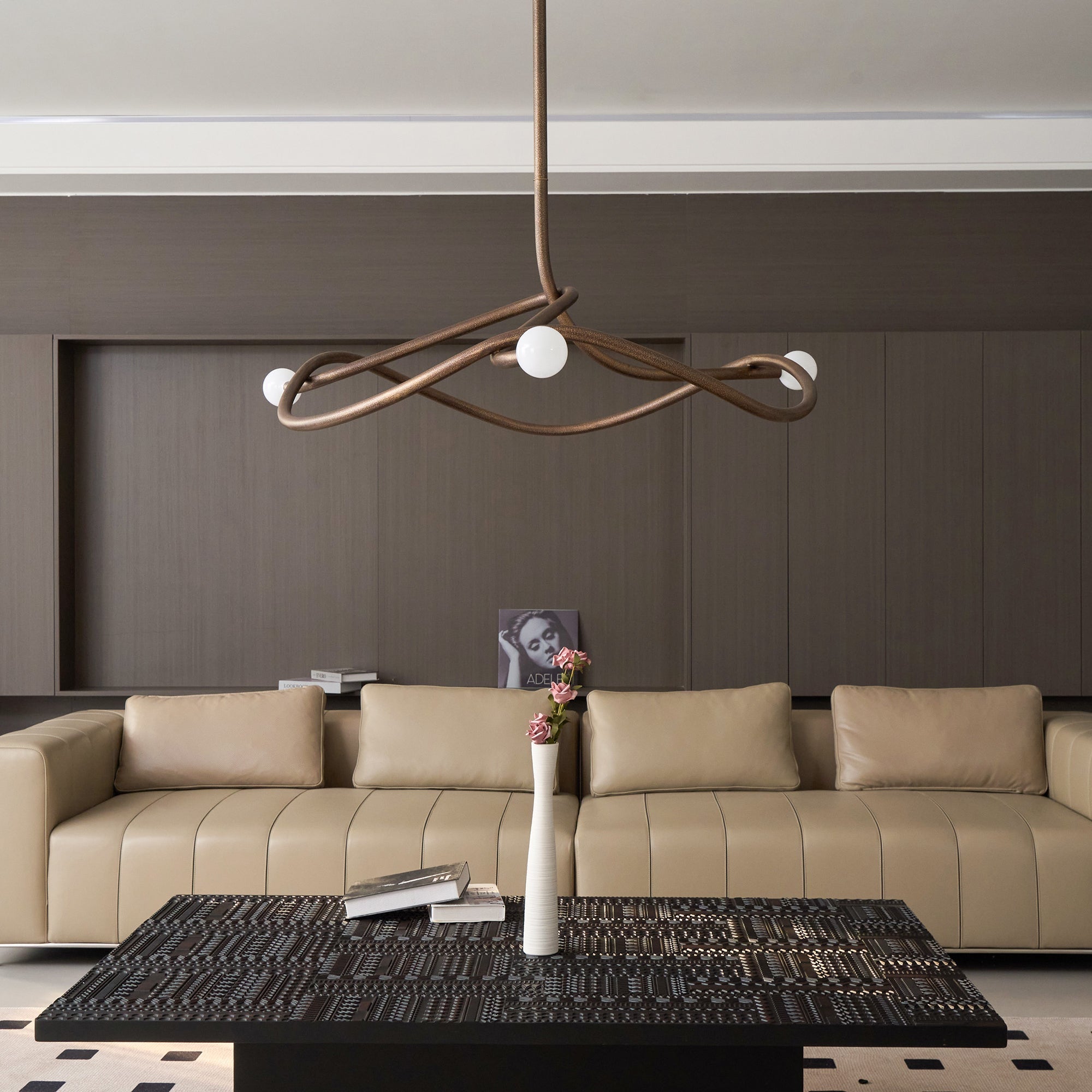 Tryst Chandelier - 3 lights ∅ 44.9″ x H 17.7″Antique BrassBlushlighting